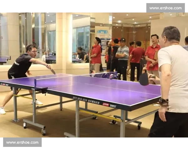 激烈角逐展风采 乒乓球比赛中的拼搏与智慧